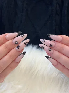 Photo Deluxe Nails