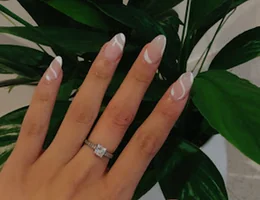 Modern Touch Nails And Beauty