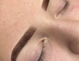 Hannah Clynes Permanent Makeup