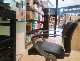 Regis Salon Chester