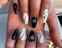 Four Season Nails