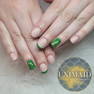 Photo Unimaid Nails by Sharon