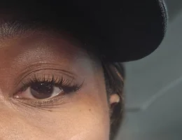 Lashes by Mine