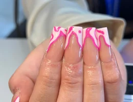 Top Nails & Beauty Salon