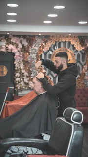 Photo WHO’S NEXT BARBERS (Traditional Turkish Barbers)