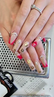 Photo Vanessa Nails Hampton Court