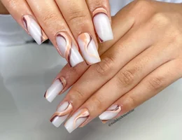 Nails by Clémentine