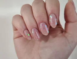 B:unique Nails