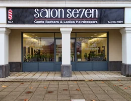 Salon Se7en