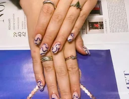 Hien's Nails & Lashes Bishop’s Stortford