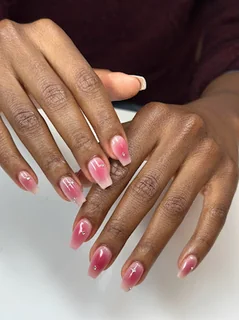 Photo KINGSTON NAILS