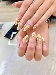 Photo Queen Nails and Beauty