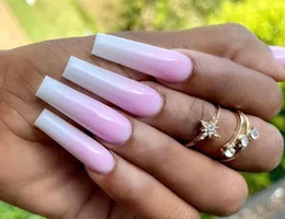 Glamour Nails