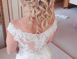 Wedding Hair by Tara