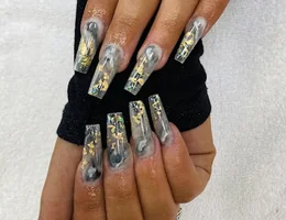 Victoria Nails