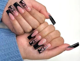 Glossy nails