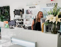 NJUK Hair & Beauty Clowne