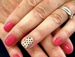 Nails & Beauty by Amanda Avery