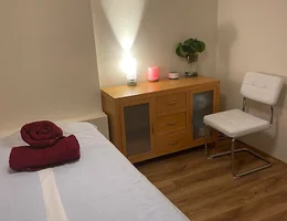 Natural Relaxing Chinese Massage