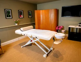 ZOIA ZEST MASSAGE CLINIC