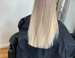 Nowak Blonde | Balayage & Highlights Blond Expert Hair Salon