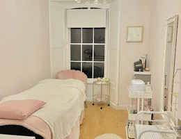 Daisy-Lily Aesthetic and Beauty Clinic