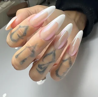 Photo Glossy nails