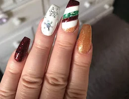 Glamour Nails