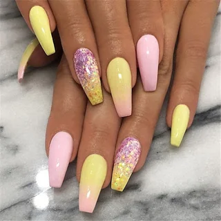 Photo Elegant Nails Spa