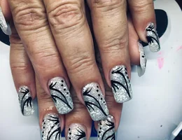 The Fashion Nails