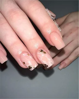 Photo Forever 21 Nails & Spa