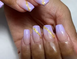 Dakota Lillies Nails and Beauty