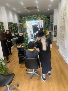 Photo Sheen - Award Winning Natural & Organic Hair Salon