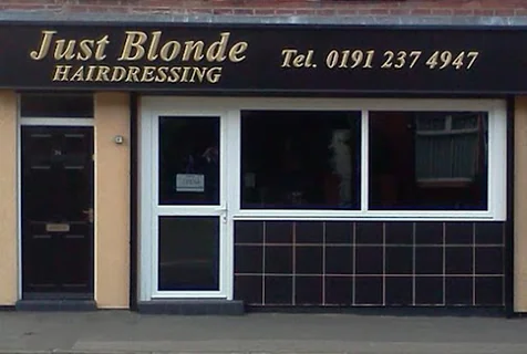 Photo Just Blonde Hairdressing