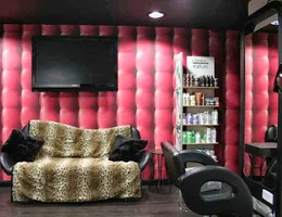 Ivan Keven Salon