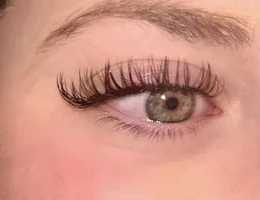 On The Lash By Maria - Lash Extensions and Brows Shawlands