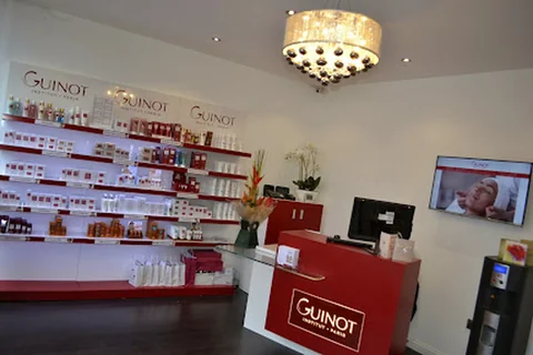 Photo The Guinot Salon Gerrards Cross