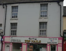 Banbury Top Nails