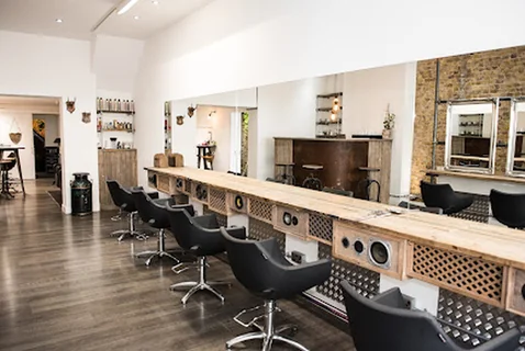 Photo Seed Salon