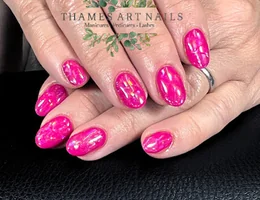 Thames Art Nails