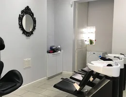 Supreme Hair and Beauty Salon