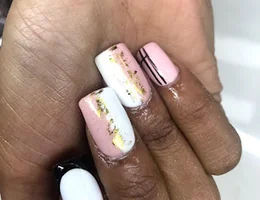 Tammy's Nails & Beauty