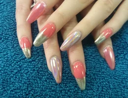 Lilly Nails Tiverton