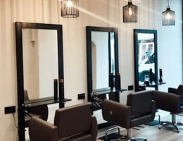 Seven Bespoke Hairdressing