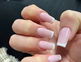 Nails Icon