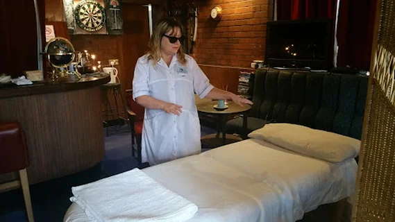 Photo Eureka: massages, sauna, holistic therapies