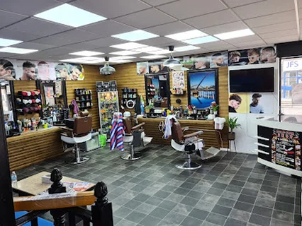 Photo BIRTLEY'S BARBER