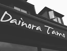 Dainora Tamo Hair Studio