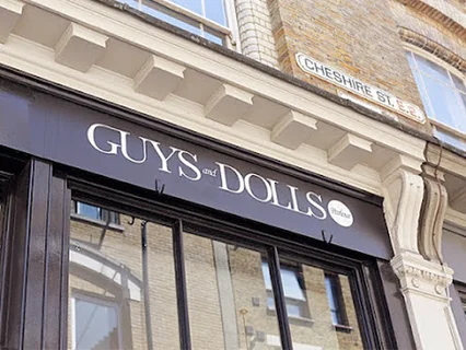 Photo Guys & Dolls Parlour