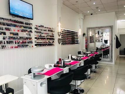 Photo Gerrards Cross Nails & Brows